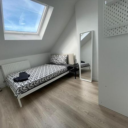 Schaerbeek Room 2 Bruselas Exterior foto